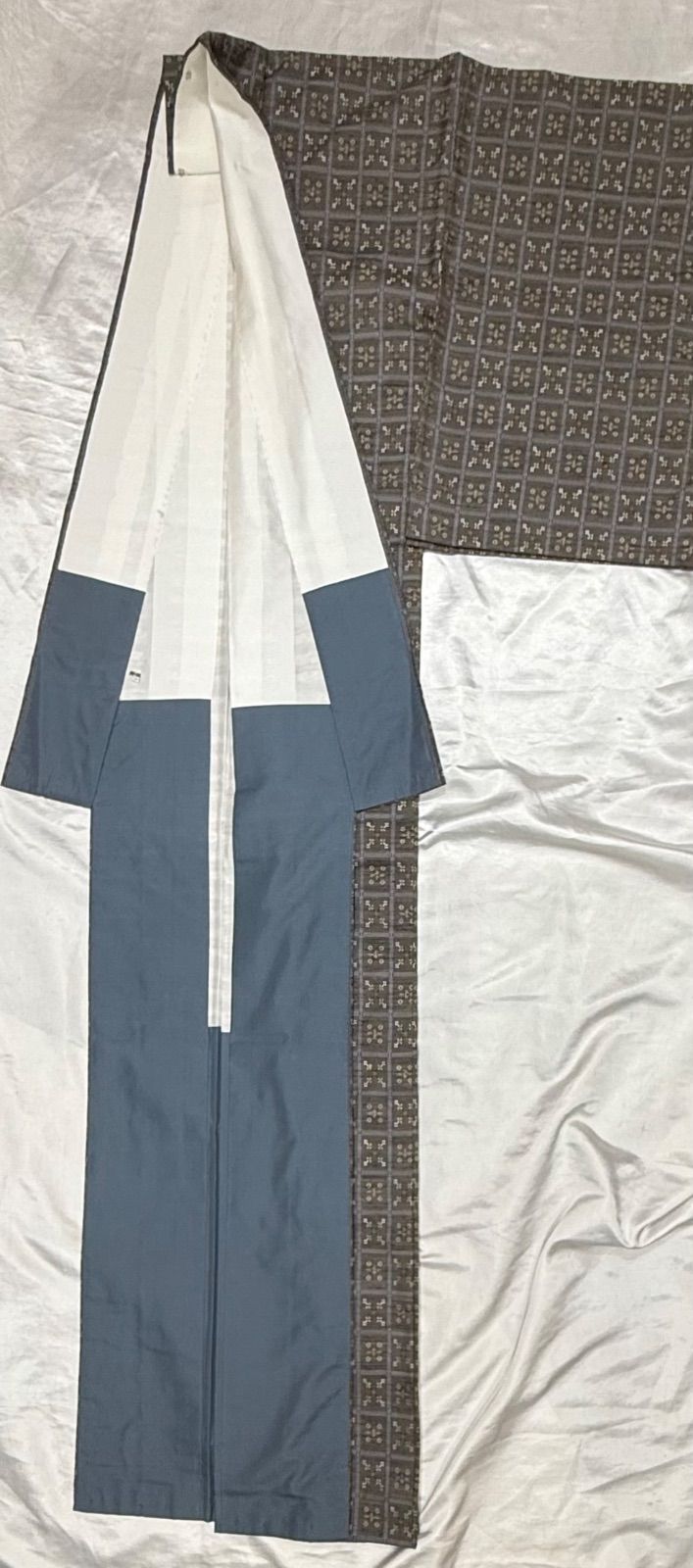  華麗 南風原 ハイ 花織 グレー正絹袷広襟 小紋 着物