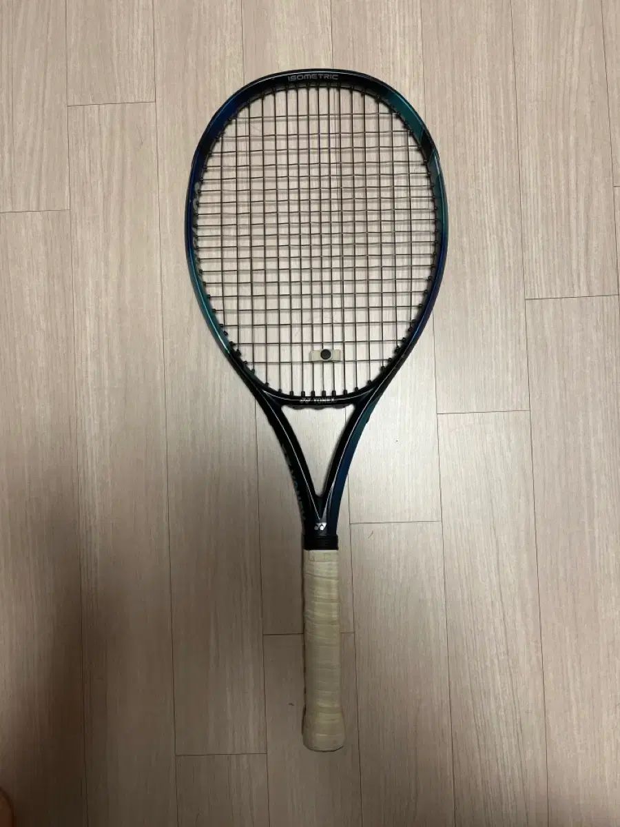 YONEX ヨネックス イゾン テニスラケット