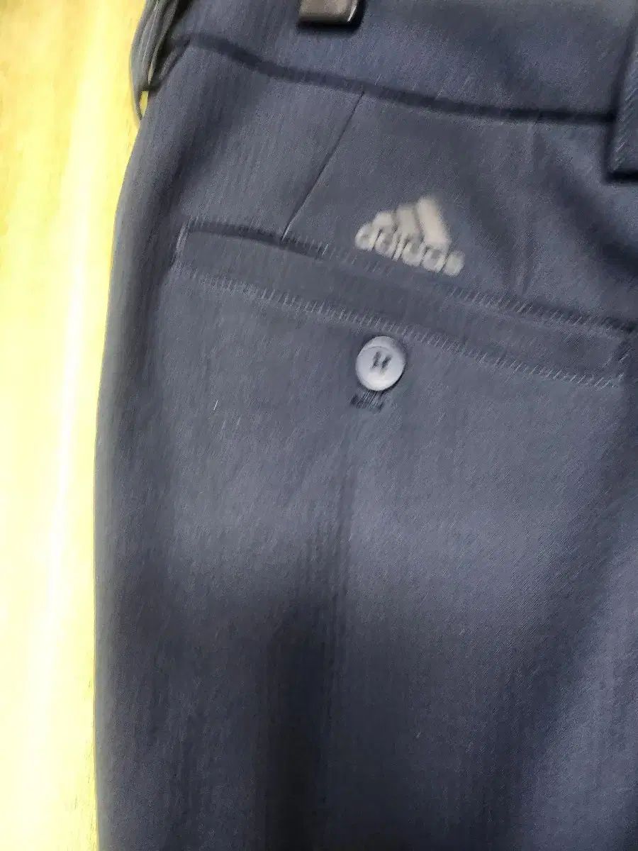 アディダス ネイビー メンズ ゴルフパンツ
