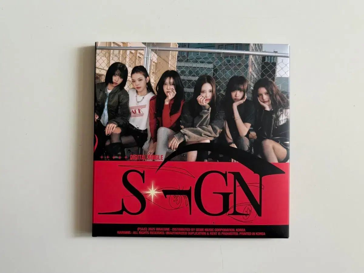 izna デジタルシングル 'SIGN' サイン入り アルバム 出品 - メルカリ
