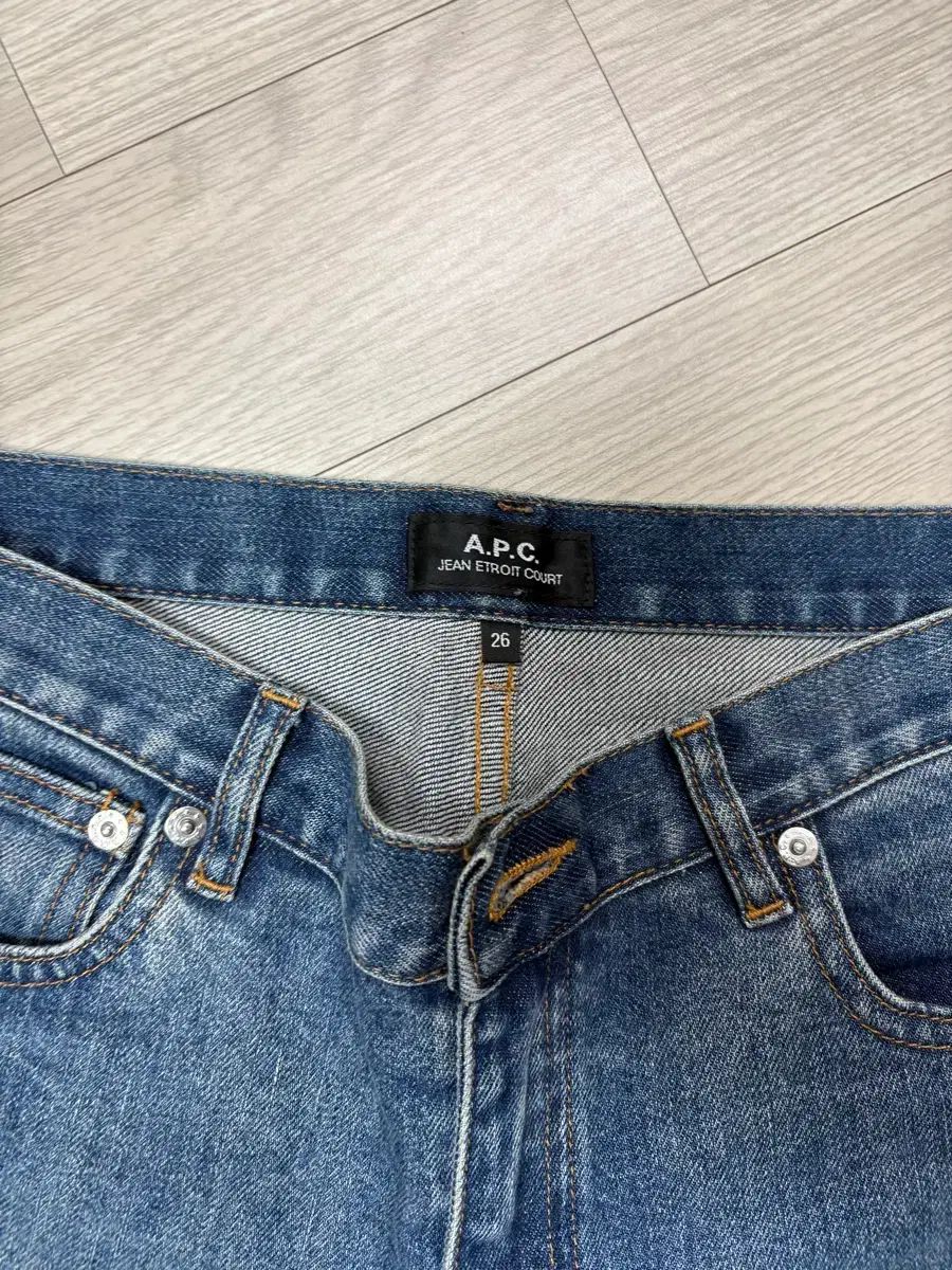 A P C アーペーセー apc デニム 26