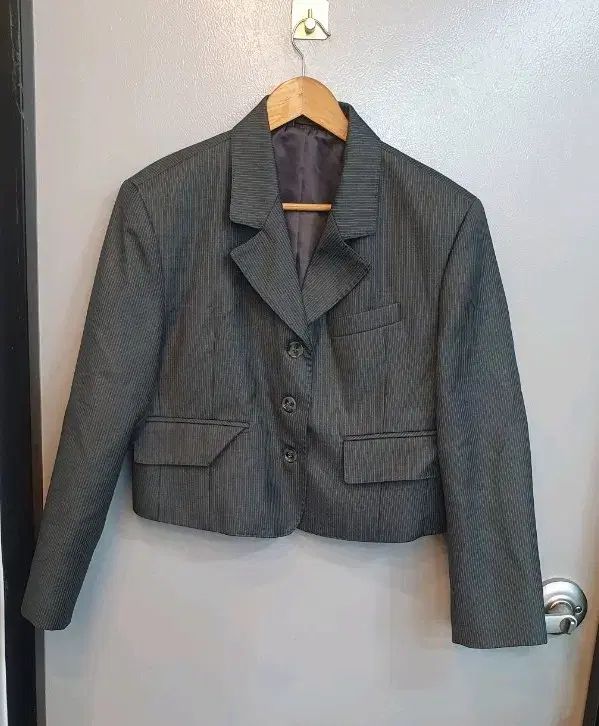 Grove クロップドジャケット フリーサイズ 状態良し