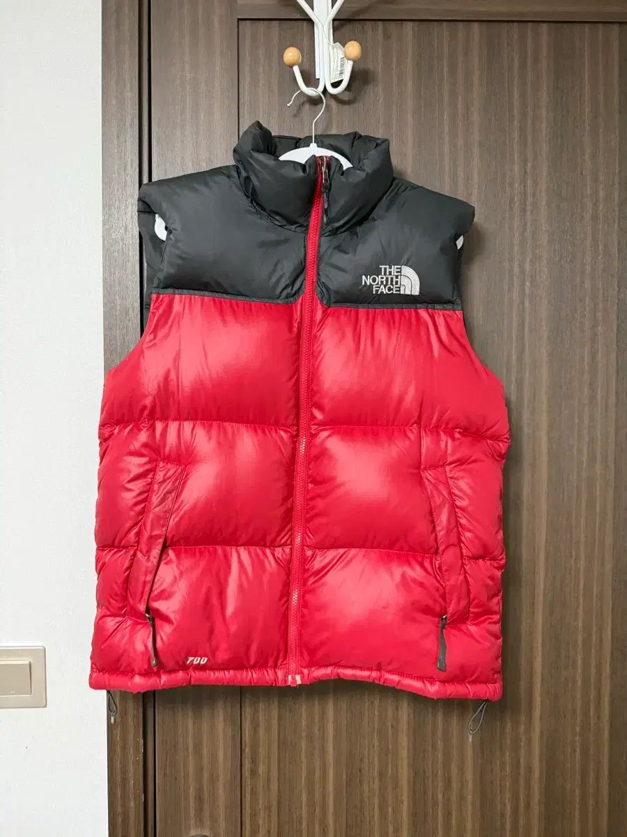 THE NORTH FACE ザノースフェイス 700 ヌプシ ダウンベスト サイズ95
