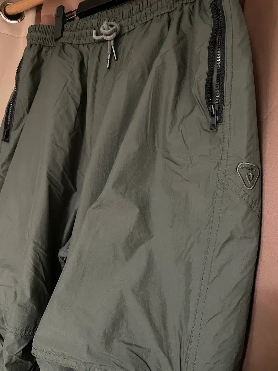 50 ジュンジ プリマロフト ルーズ トレーナー パンツ カーキ