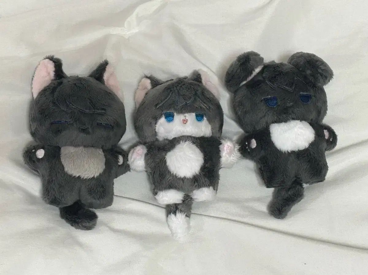 ゴー書店街の橋姫 非 動物型ぬいぐるみ ミナカミタマモリ カワセ