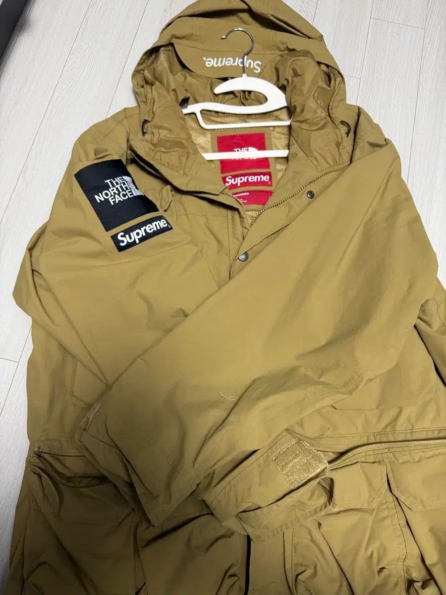 Supreme THE NORTH FACE ザノースフェイス フィッシング ジャケット カーキ