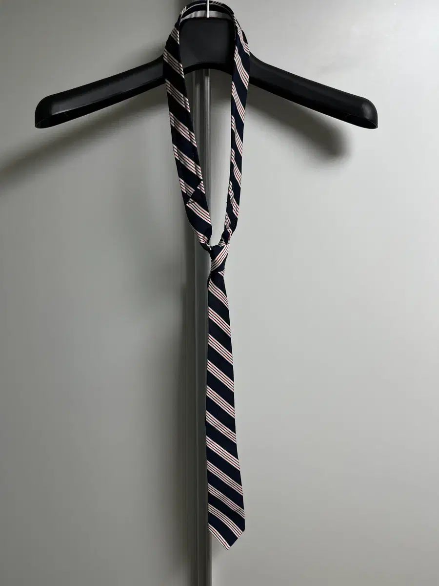 トム ブラウン ネイビー ストライプ タイ