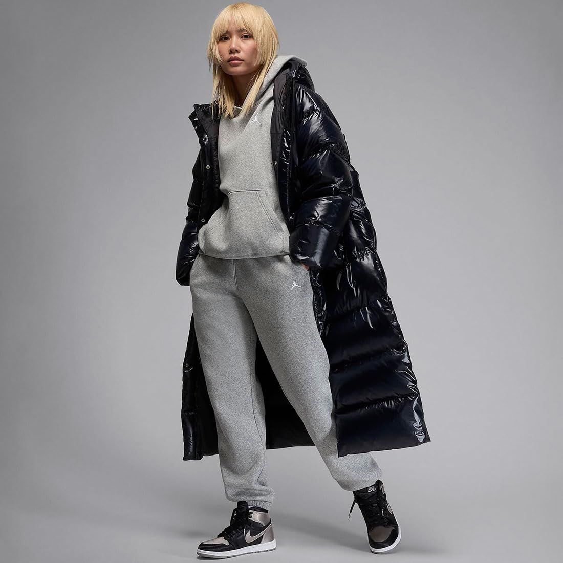  ナイキ エア ジョーダン 1 レトロ ハイ OG W AIR JORDAN RETRO HIGH ブラック ホワイト ミディアムグレー FD 4810 010 27 0 cm その他 靴