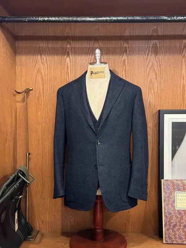 ラルディーニ LARDINI リネン 麻 100% ジレ・ベスト NAVY 20068946-1.jpg