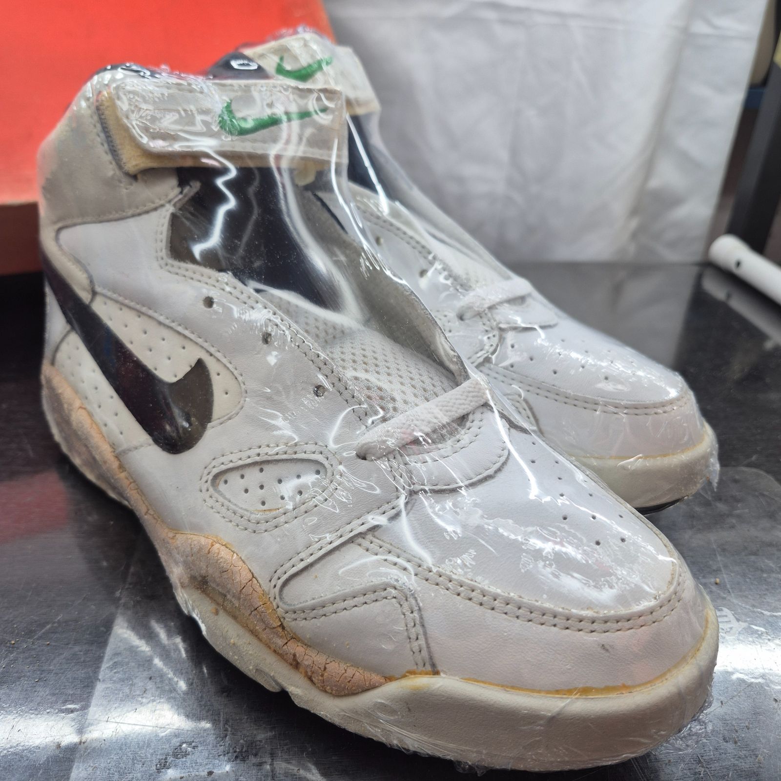 1993 NIKE AIR SHEER FORCE MID PLUS【130185-101】US9 箱付きデッド 