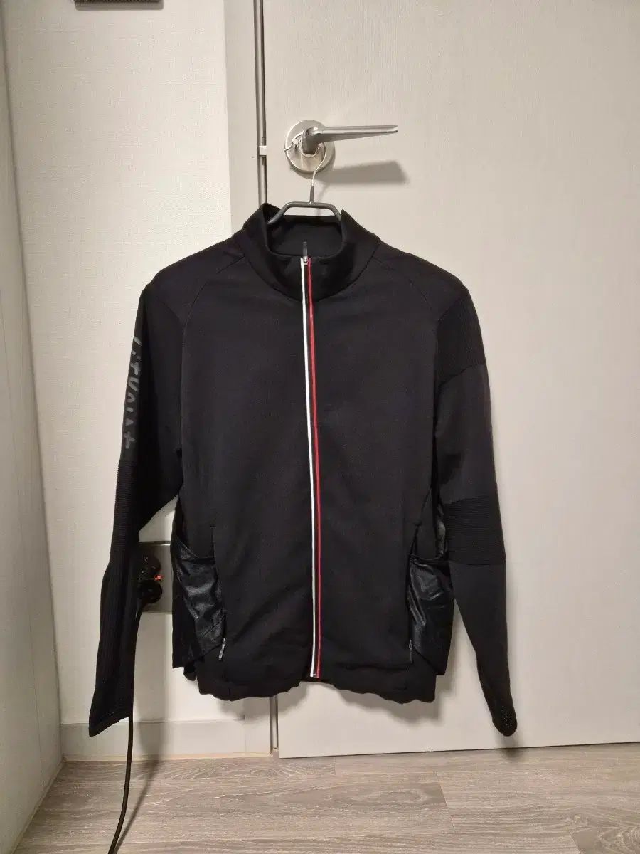 タイトリスト メンズ ゴルフ ハイブリッド ジャケット