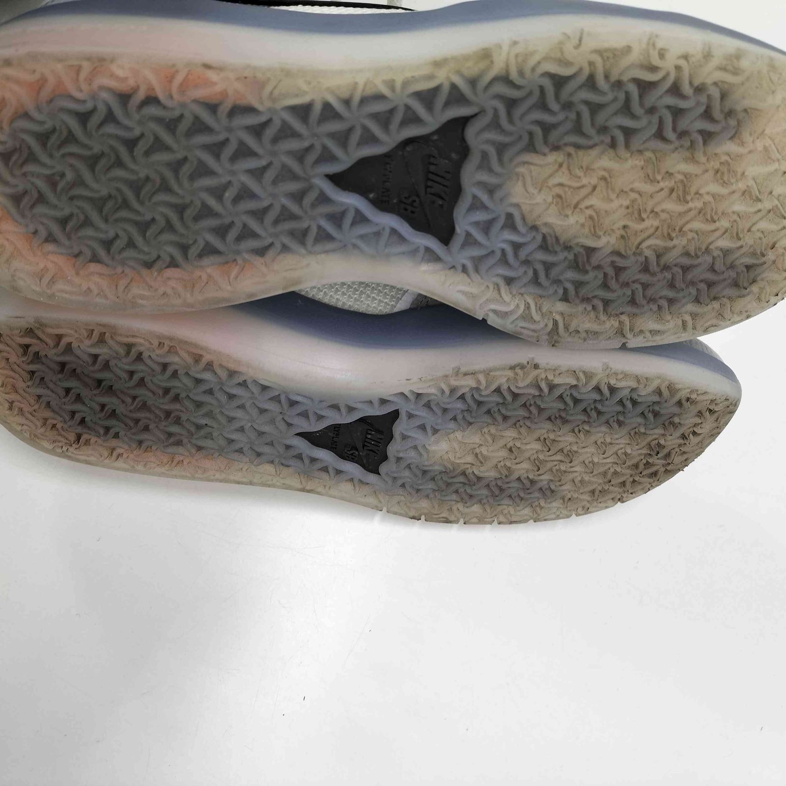 ナイキスケートボーディング NIKE SB 25SS PS8 Wolf Grey ウルフグレー