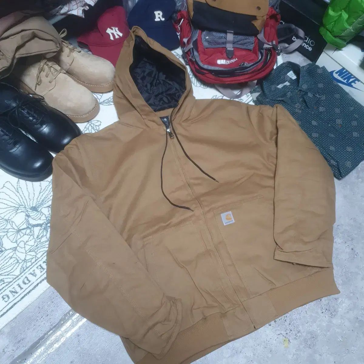 105 Carhartt カーハート キルティング WHO ジャケット ウォーク アクティブ テーラードジャケット ジャケット アウター メンズ