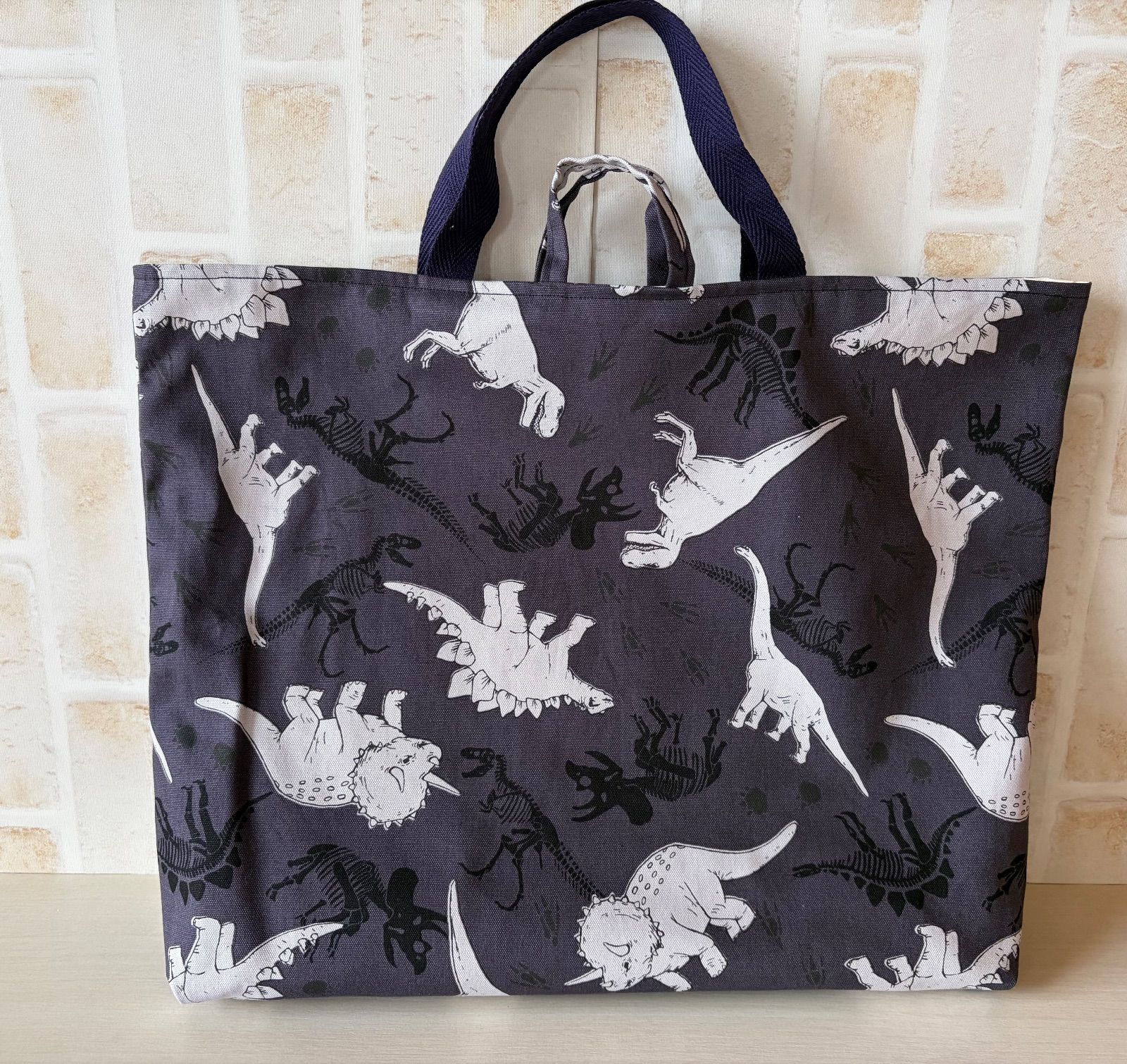 ハンドメイド 恐竜柄 オーダー受付中 入学セット 匿名配送】ハンドメイド 入園入学5点セットNO.269 恐竜柄