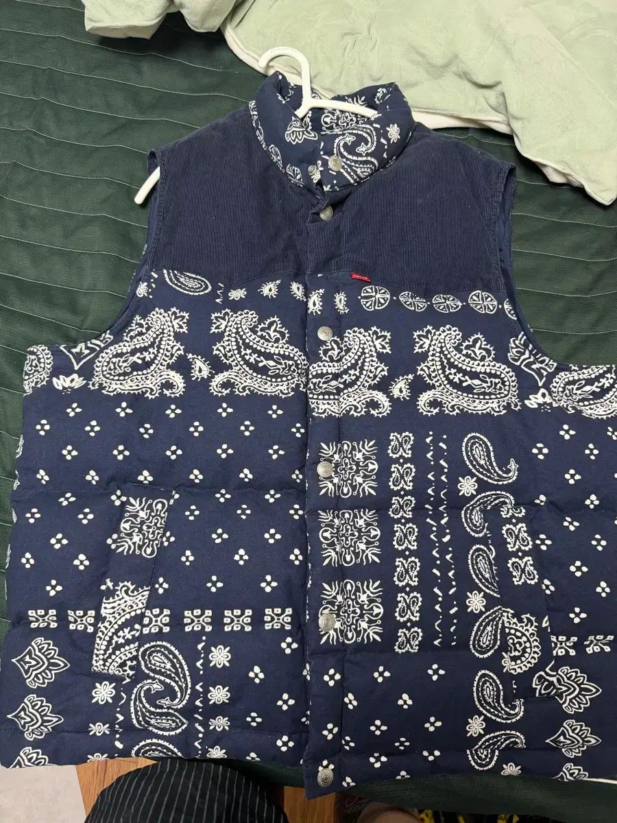 犀川愛子「塩山の春」白日展内閣総大臣賞受賞者の風景画 油絵