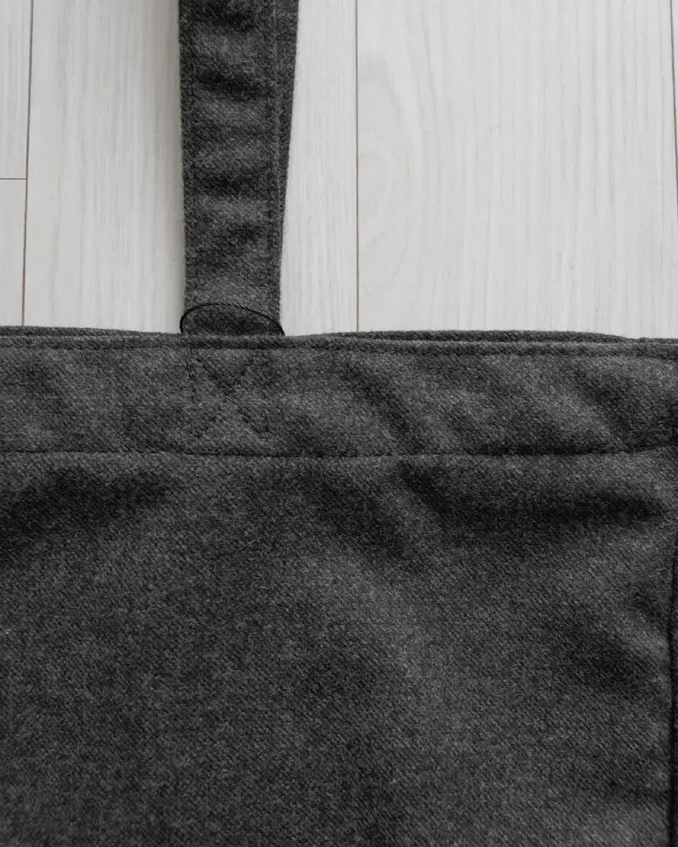 ワースワイルムーブメント ショルダーバッグ カーゴパンツ スキニーパンツ