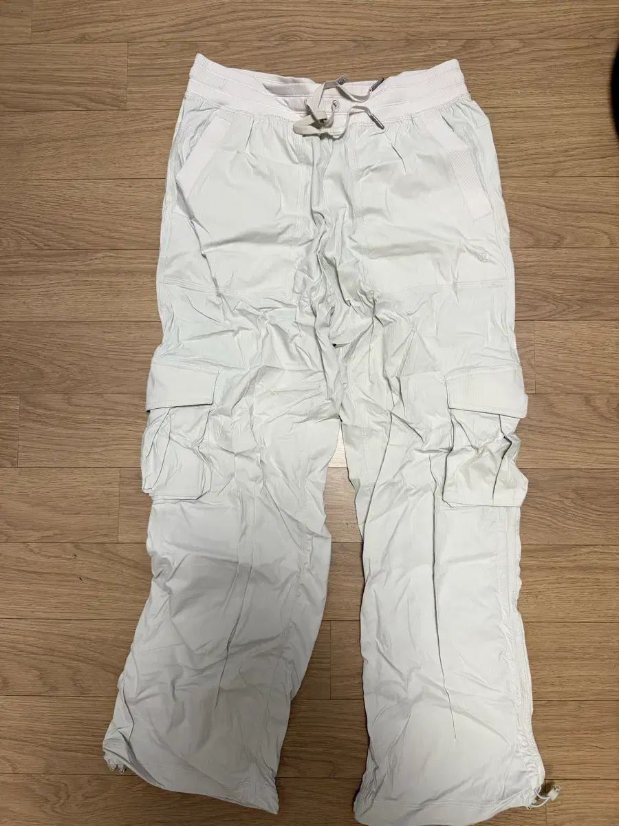 lululemon ダンス スタジオ リラックス フィット ミッドライズ パンツ M