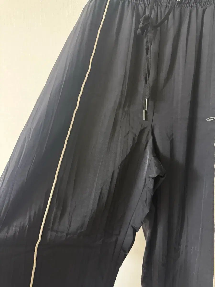 オシャレなトレーニングパンツ メンズ 総丈103