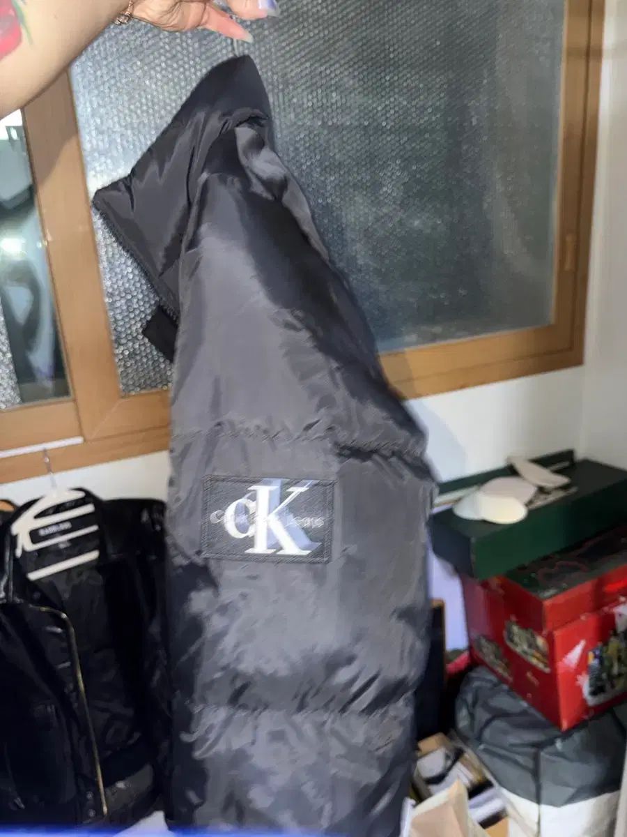 カルバン クライン 軽量ダウン ダウン