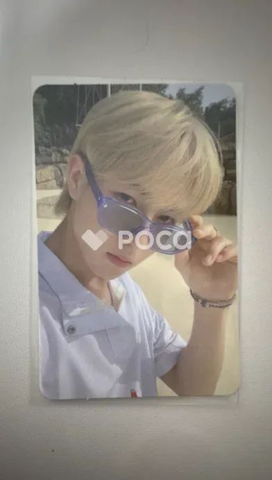 NCT ロンジュン Hello Future HOLOGRAM EPOXY STICKER + PHOTO CARD