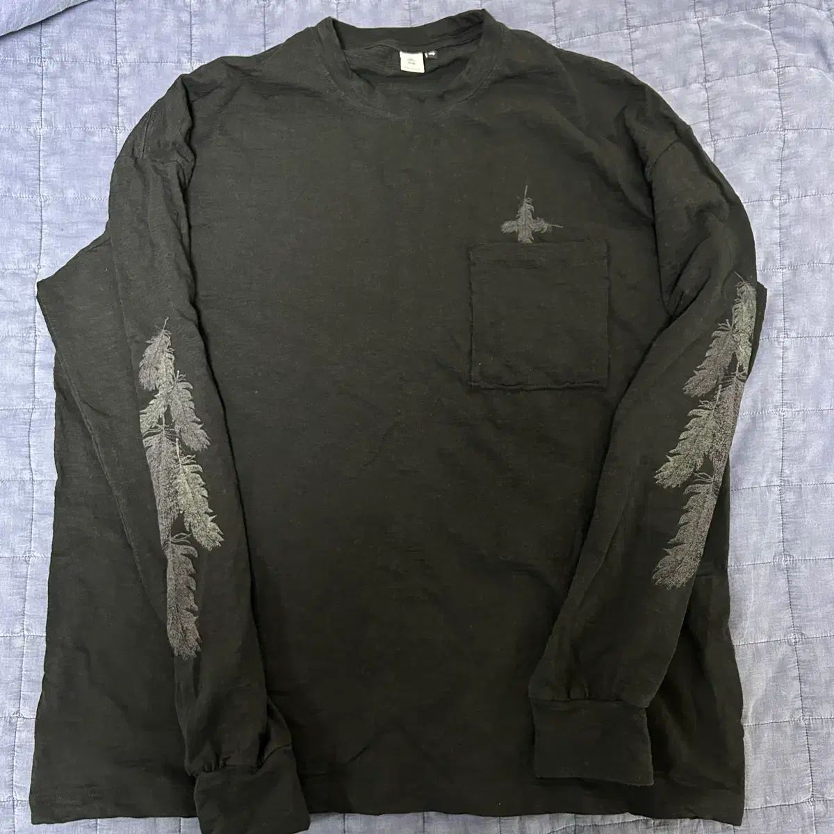 4 1011 フェザー ロングスリーブ ブラック