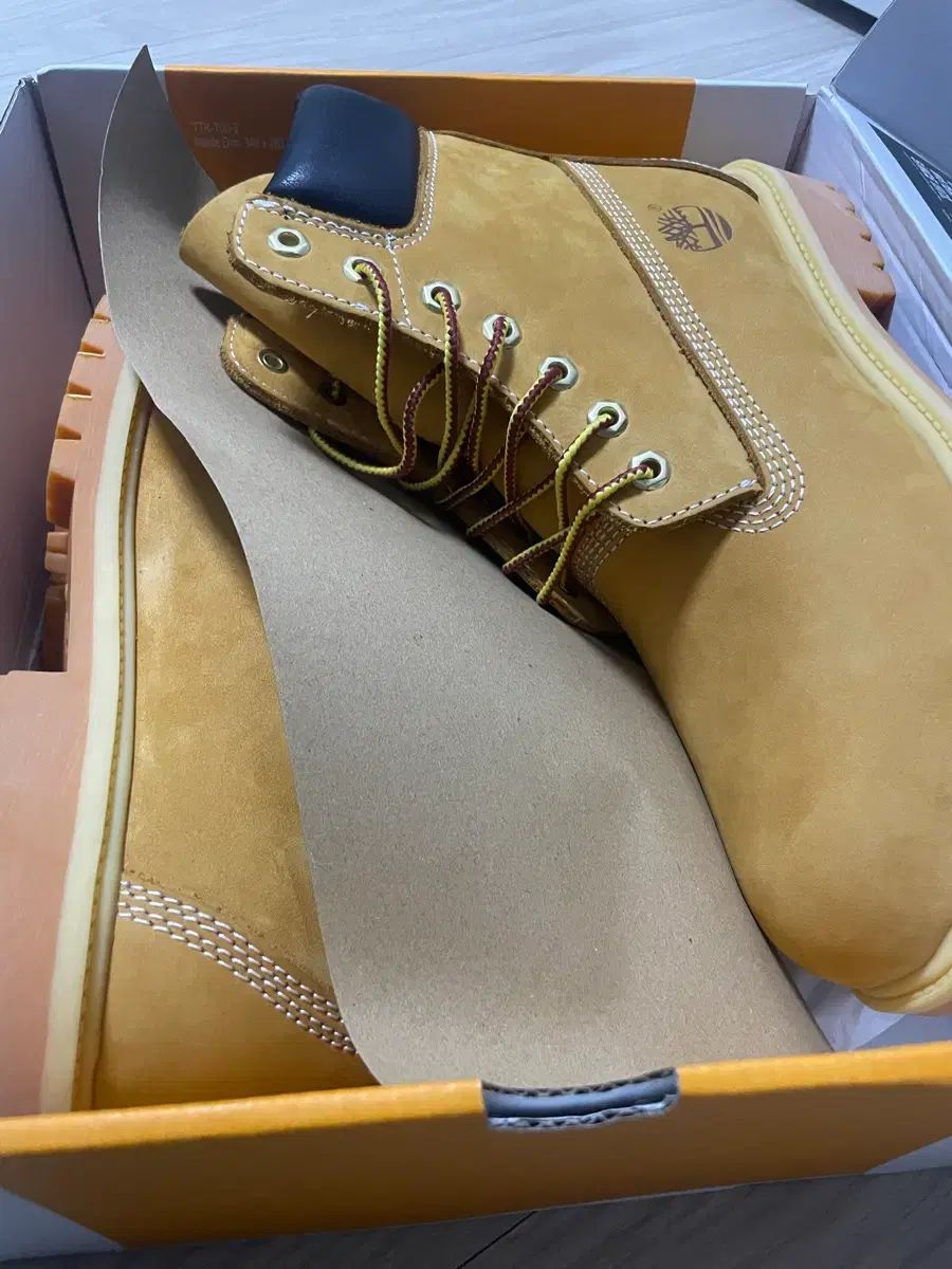 ティンバーランド 6インチ ウォータープルーフ 270 mm