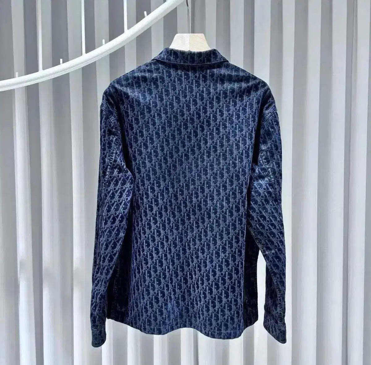 インボイス ディオール オブリーク デニム ツアーベルベット オーバーサイズシャツ ジャケット