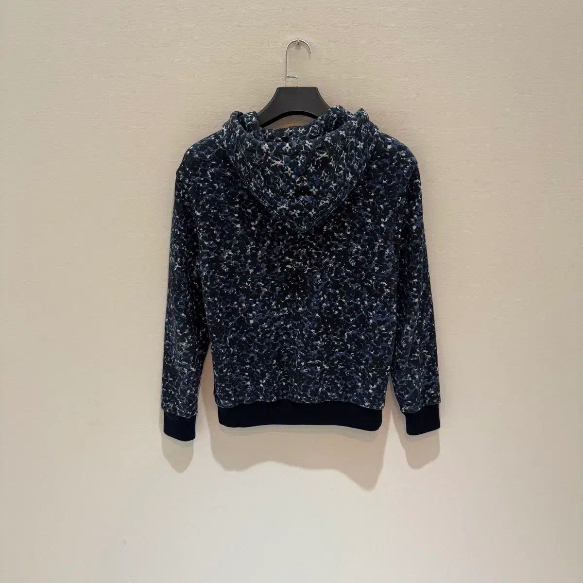 XSサイズ ルイヴィトン モノグラム フードジップアップ