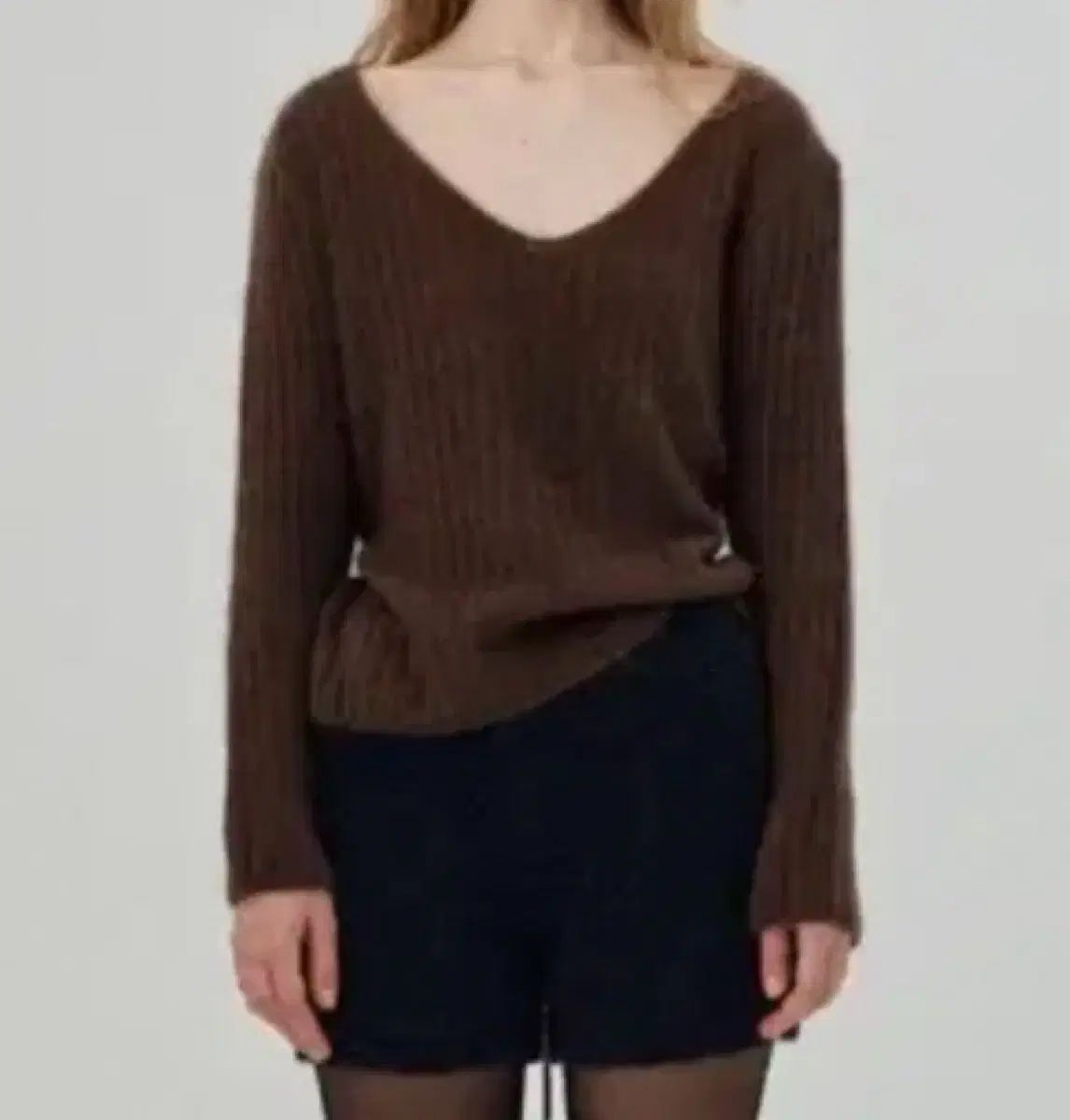 ザ バーネット ブリッジ Vネック ニット ブラウン