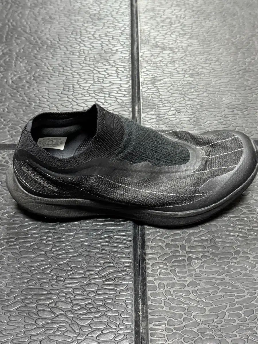 サロモン パルサート リフレクティブ アドバンスド 230 実物画像あり 使用10回程度