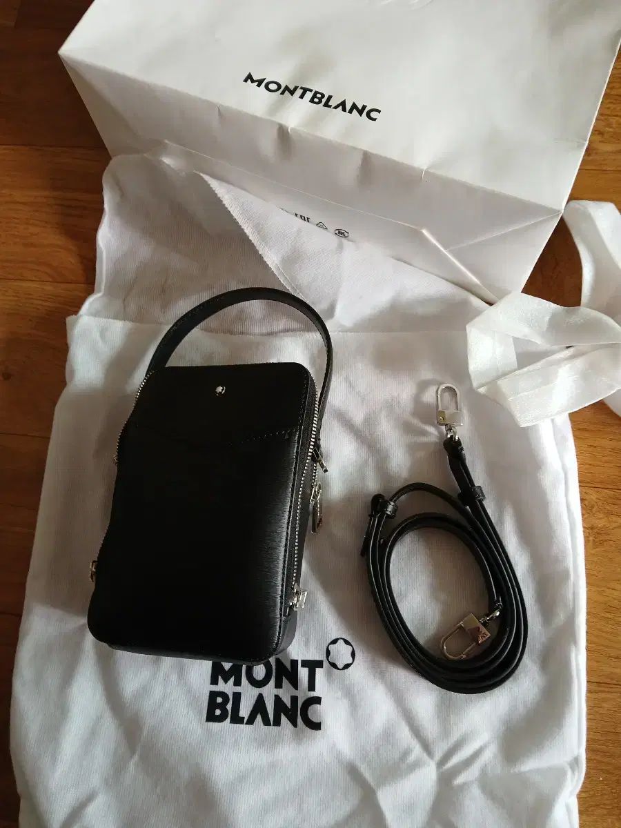 MONT BLANC モンブラン ブラック ミニ クロスバック 最高 コンディション