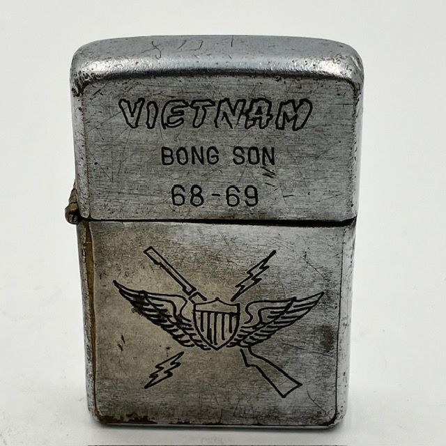 ZIPPO ベトナム 1969年 空中突撃章 エアアサルト ベトナムジッポー 