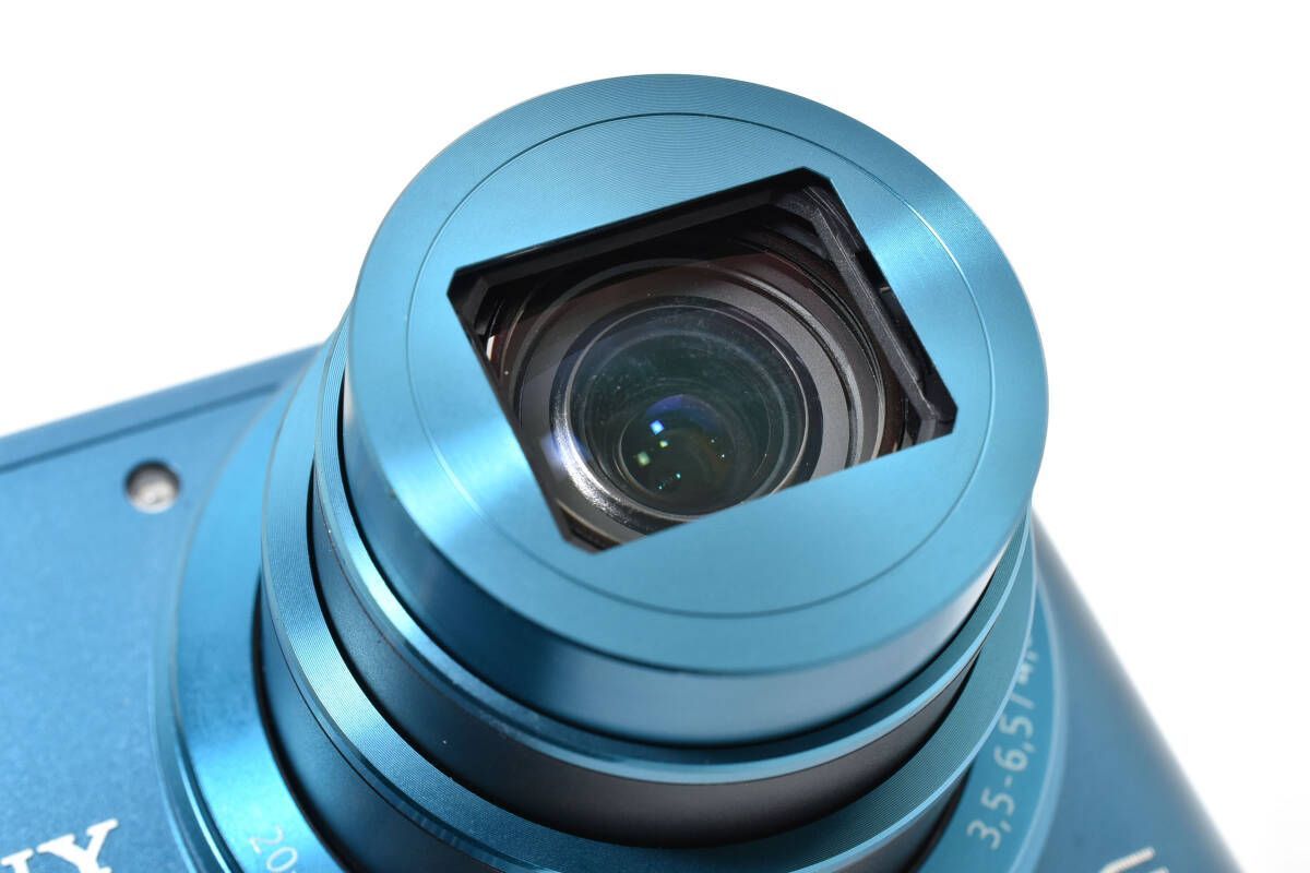 コンパクトデジタルカメラ L