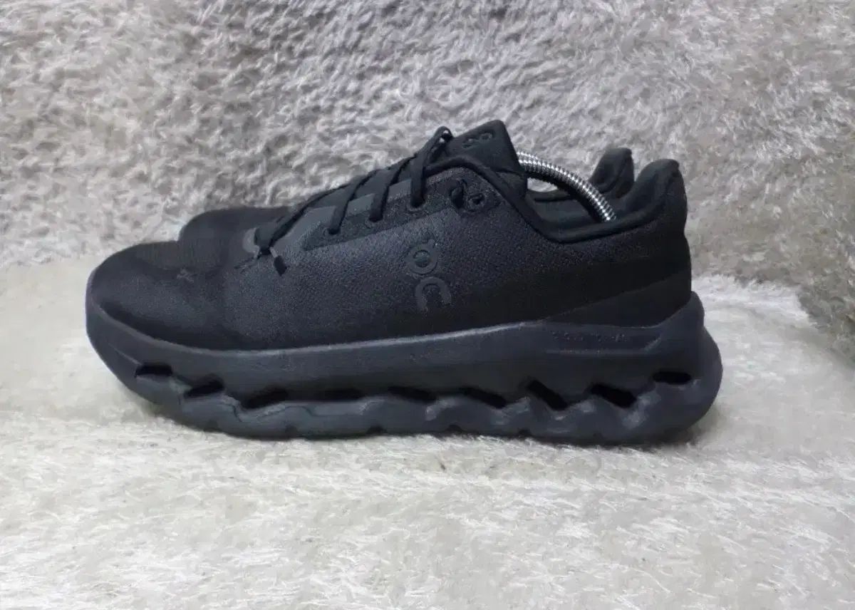 オンランニング クラウド ティルト 275