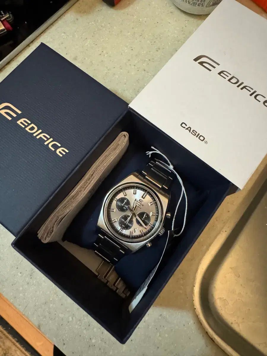 CASIO EDIFICE EFB-730 D
