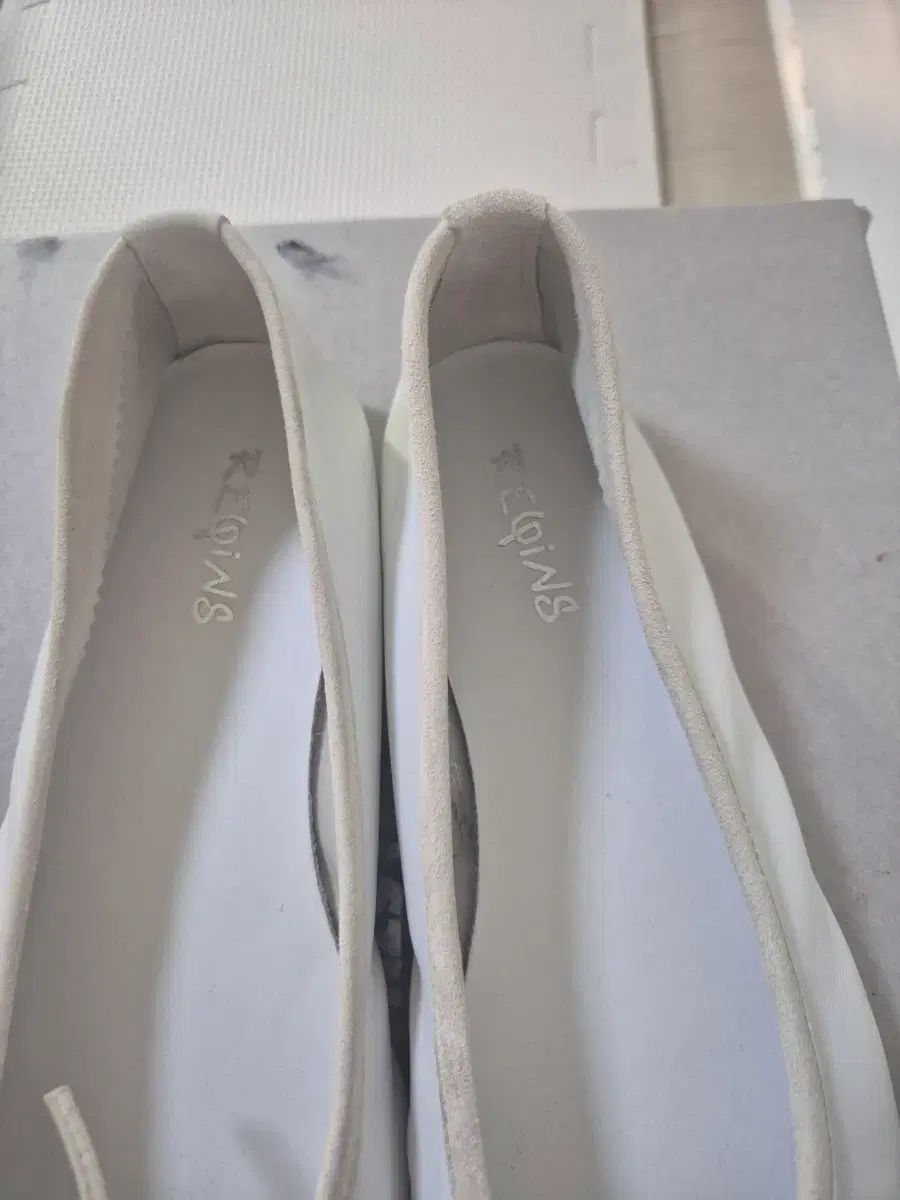 REQINS レキンズ ハーモニー フラットシューズ 245