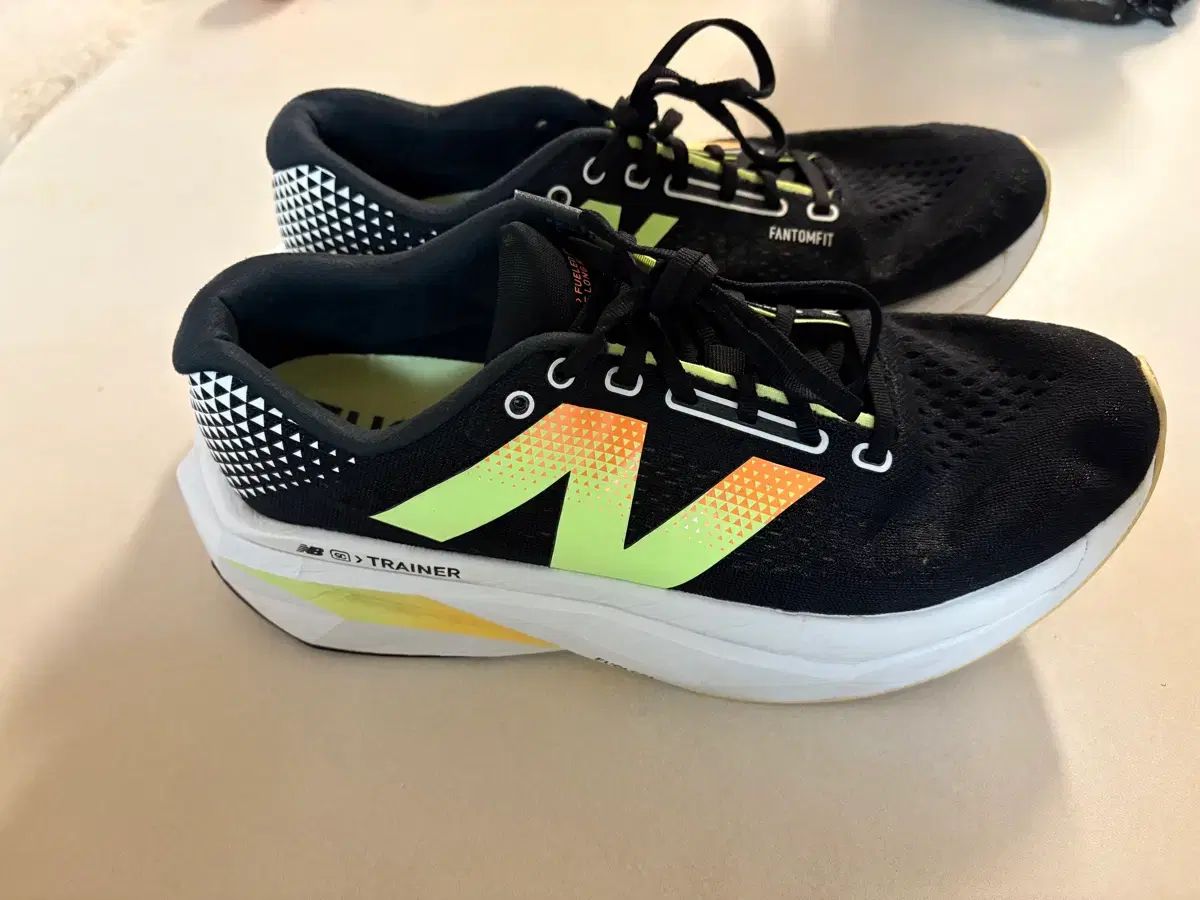 ニュー ンス フューエルセル SCトレーナー V 3 300