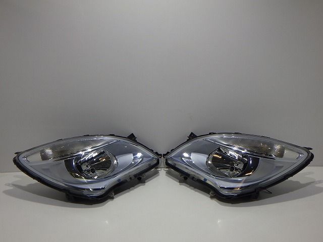 り ソリオ ヘッドライト左右 ハロゲン MA15S LE10H6223 35320-54M50
