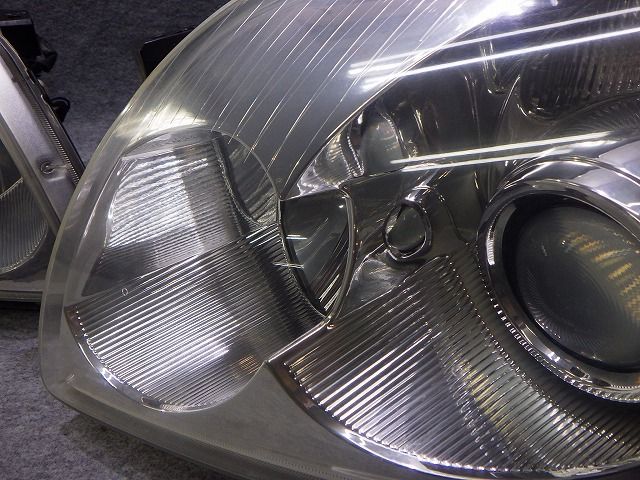 アベンシス ヘッドライト 左右 ハロゲン AZT251/255 前期 05-41 トヨタ