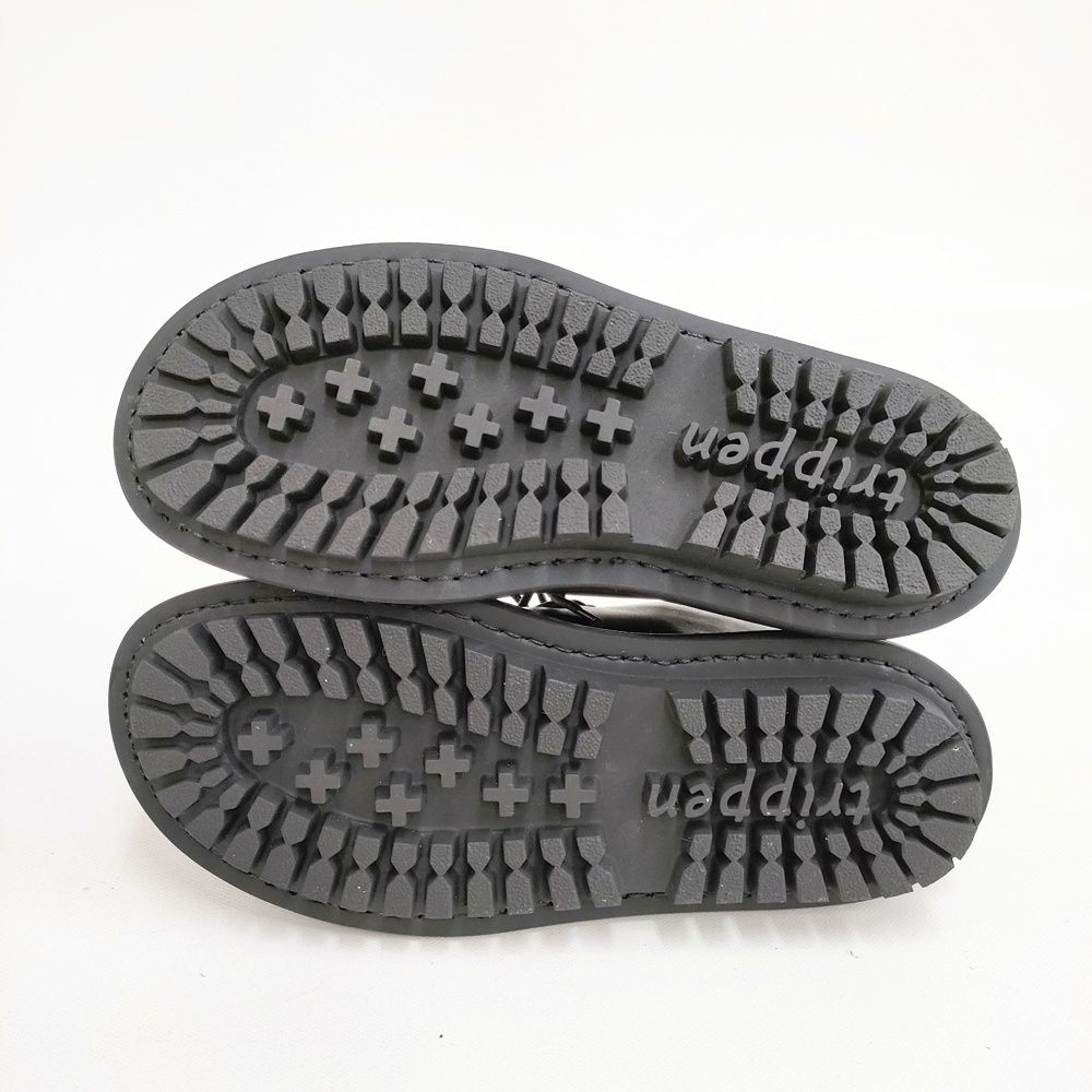 trippen 未使用品 Kafka Black チャッカーブーツ 定価51700円 サイズ35 ブーツ ブラック レディース トリッペン【中古】5-1123G◎ trippen 未使用品 Kafka Black チャッカーブーツ 定価51700円 サイズ35