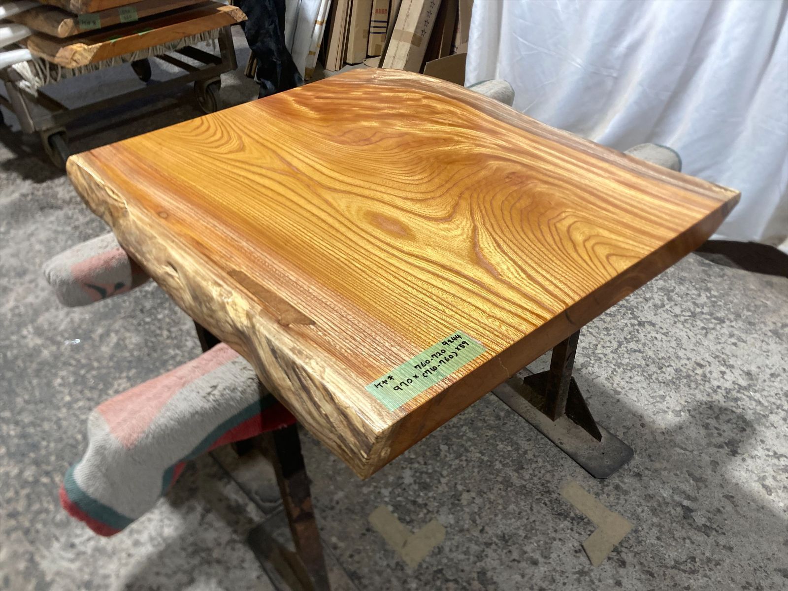 ケヤキ9244 欅 一枚板無垢 乾燥材 970 x 760-720 59 mm ローテーブル センターテーブル ダイニングテーブル カウンター