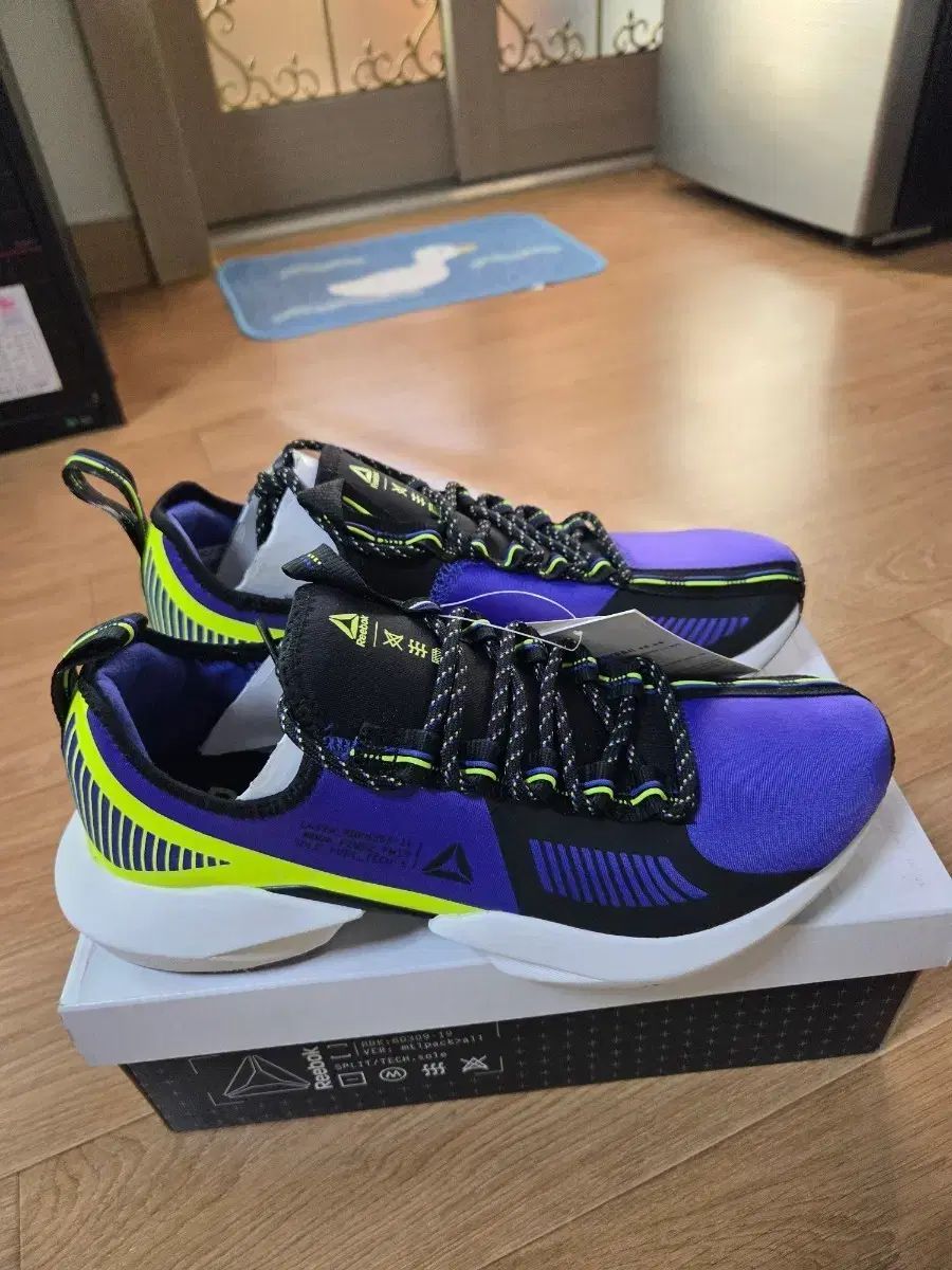 リーボック ソールフューリー 270 280 DV 9280