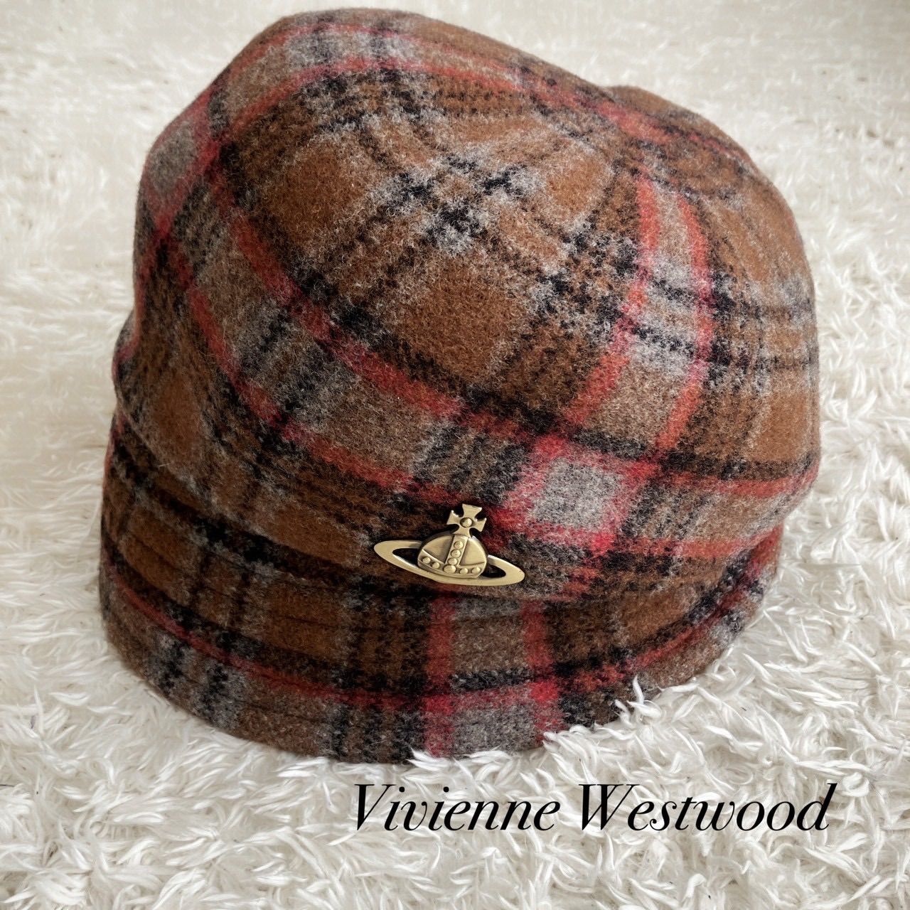 Vivienne Westwood ヴィヴィアンウエストウッド キャスケット 帽子 オーブ 金具 ムーンバット製
