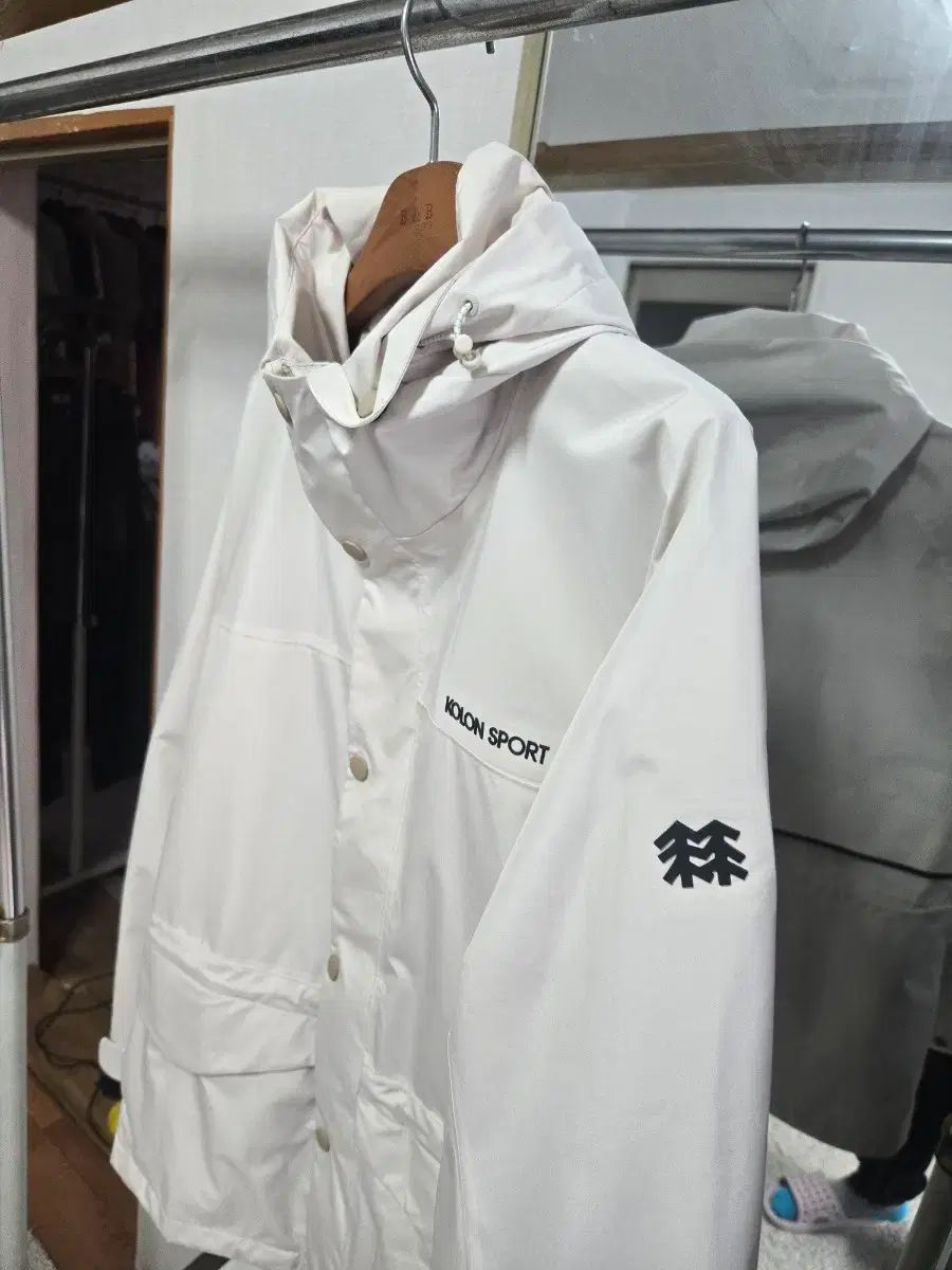 ユニセックス S KOLON SPORT コーロンスポーツ 防水 ウィンドブレーカー