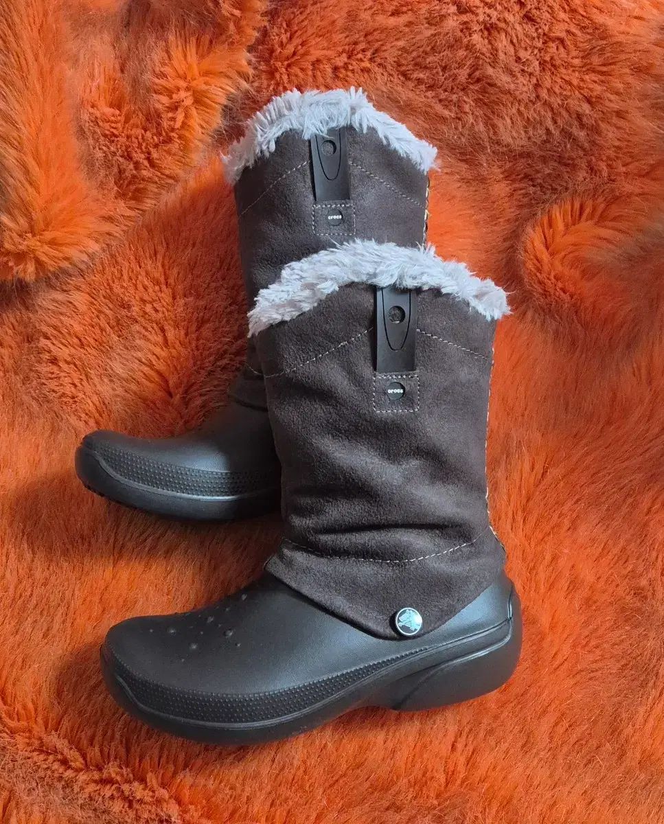 Crocs ファー ブーツ ファーブーツ 防寒靴 W 6 収納品