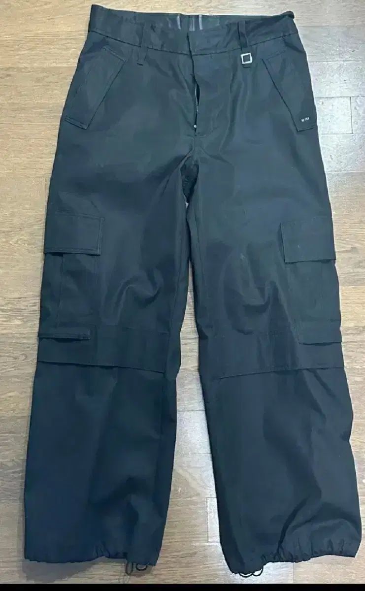 ウーヨンミ 黒 カーゴ ズボン 48