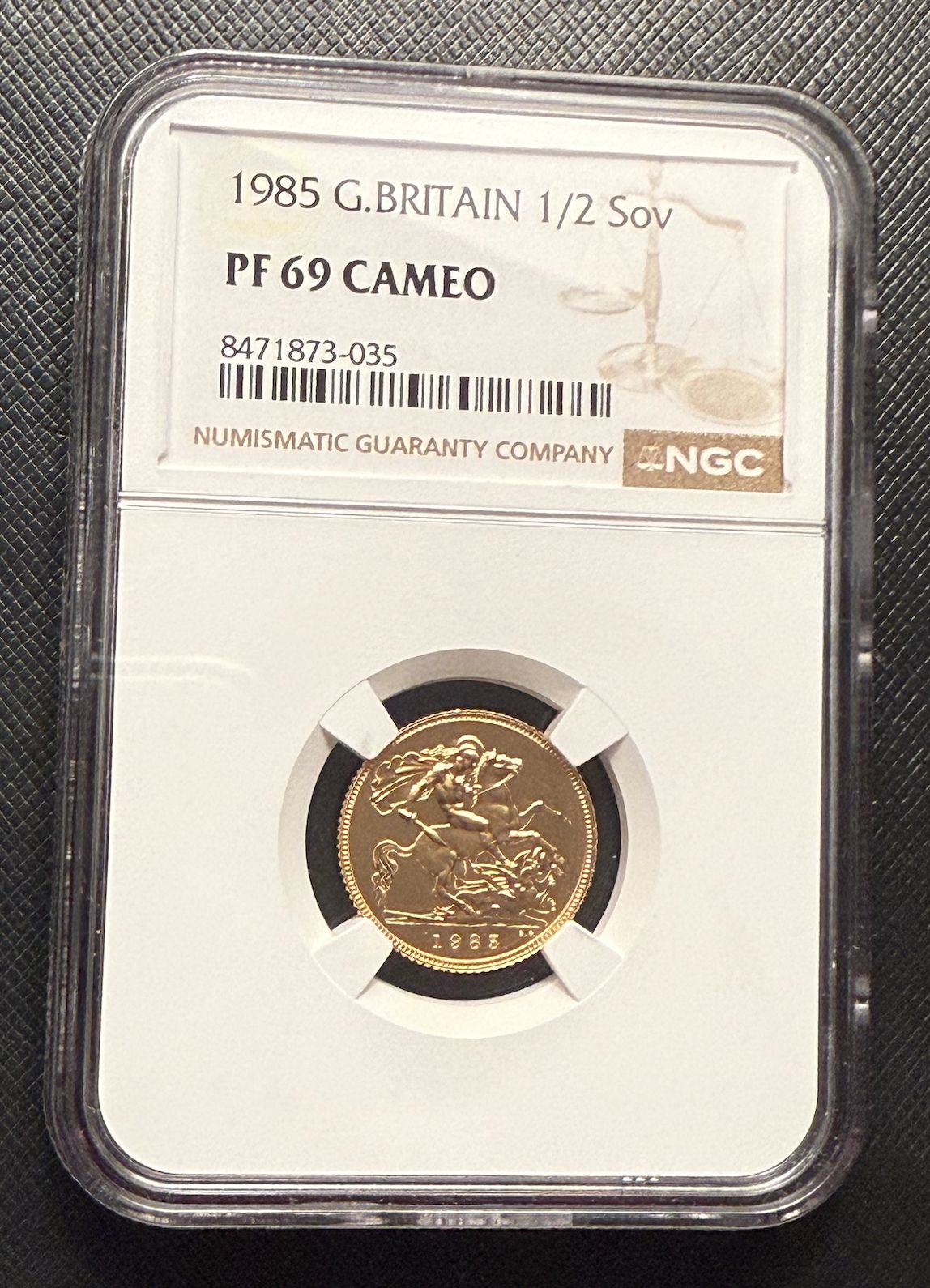 イギリス 1985年 ゴールド 1 2 ソブリン NGC PF 69 カメオ