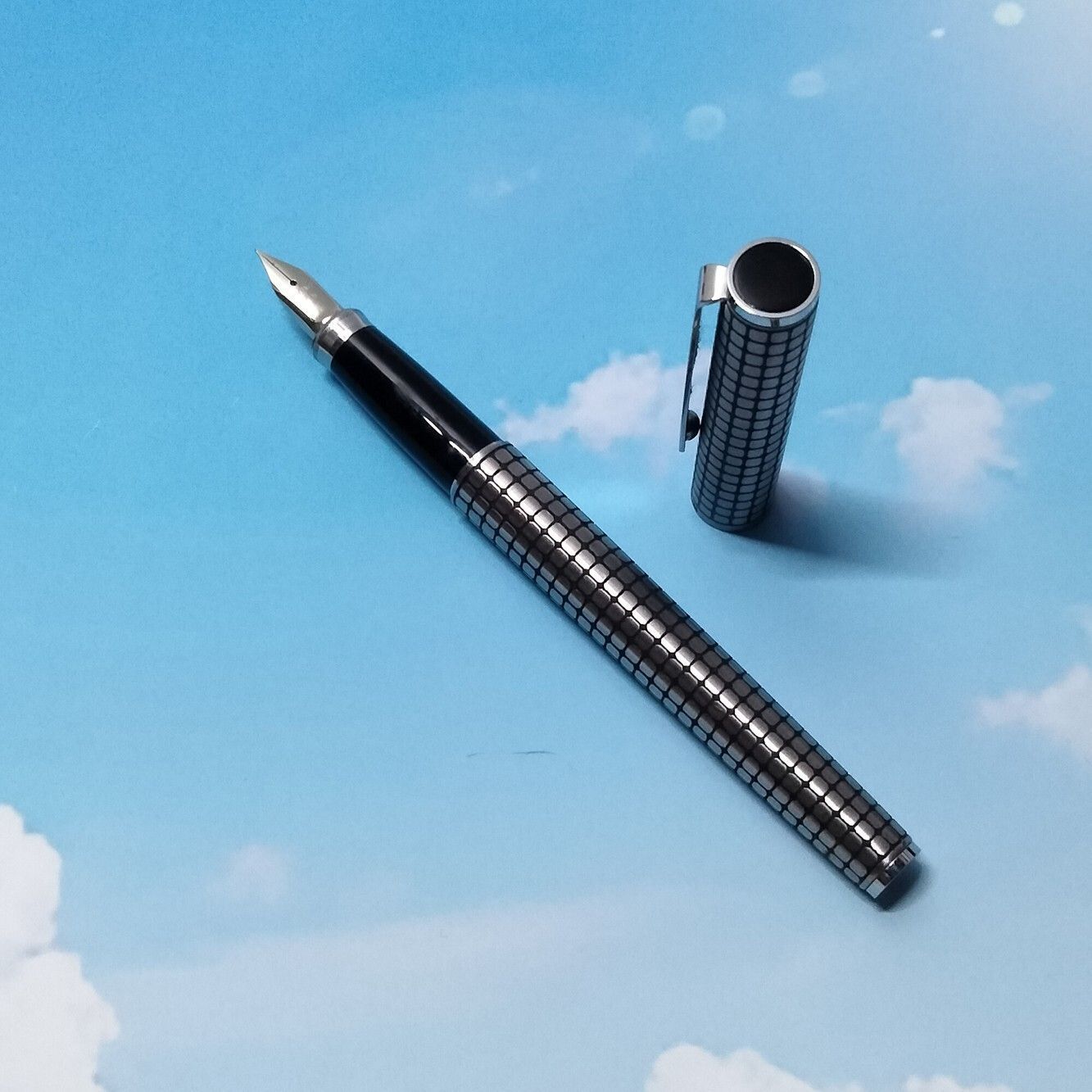 PLATINUM プラチナ万年筆 14KWG イニシャル刻印