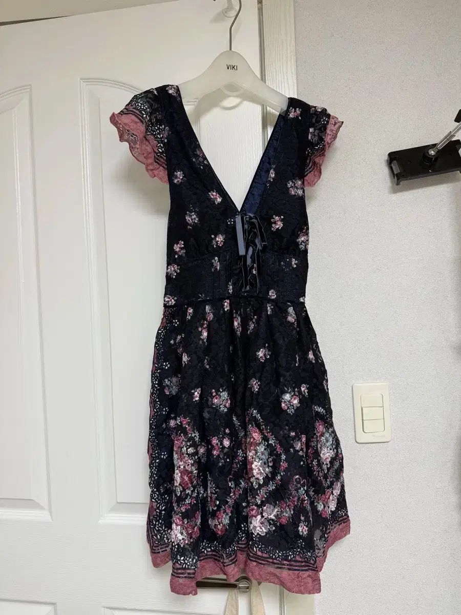 リズリサ ネイビー ワンピース