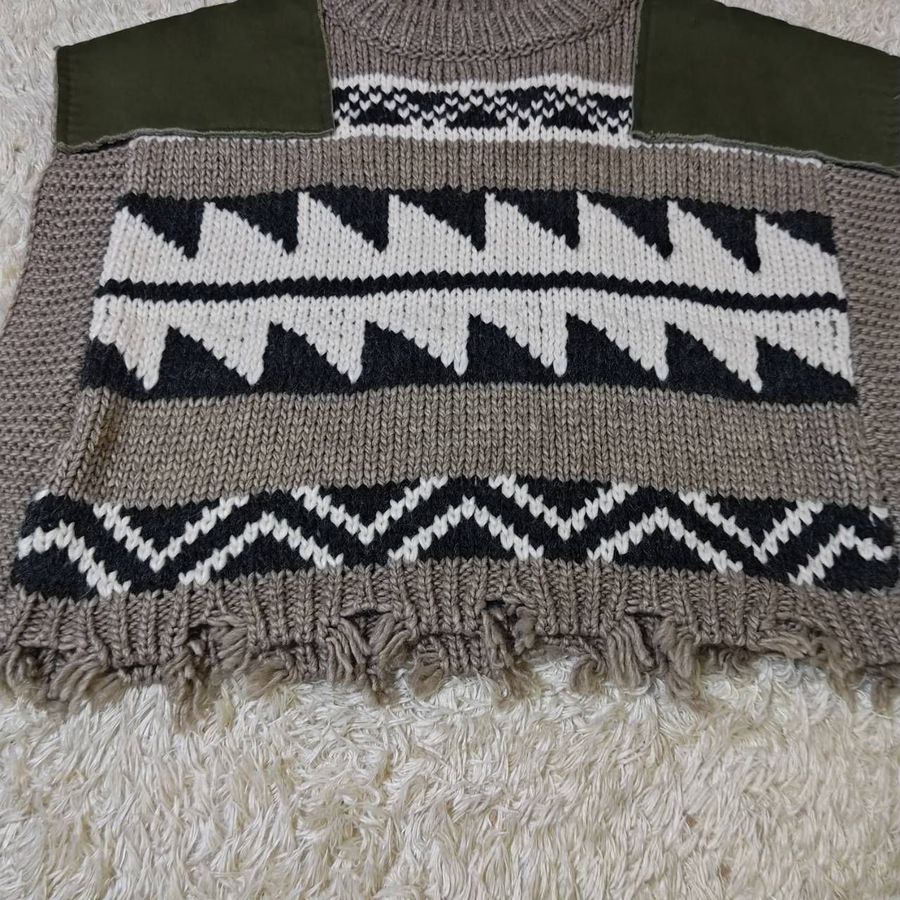 美品 エシンタetsinta リメイクカウチンベスト ciaopanic tipy